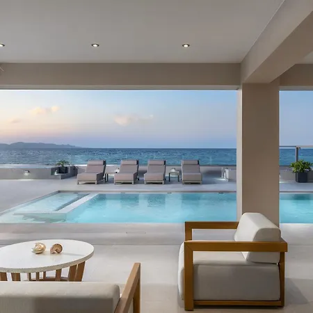 Luxury Eos Beachfront 20 Metres From The Sea