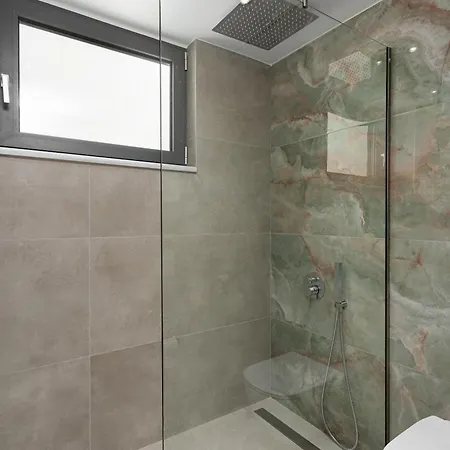 Luxury Eos Beachfront 20 Metres From The Sea Nopigia
