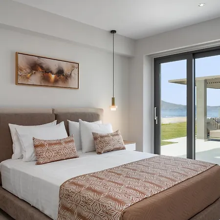 Villa Luxury Eos Beachfront 20 Metres From The Sea