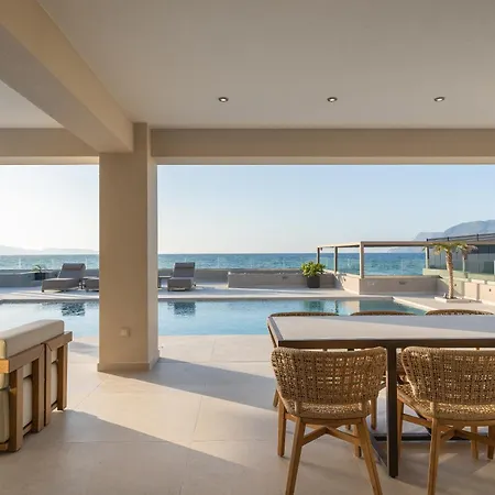 Luxury Eos Beachfront 20 Metres From The Sea Nopigia