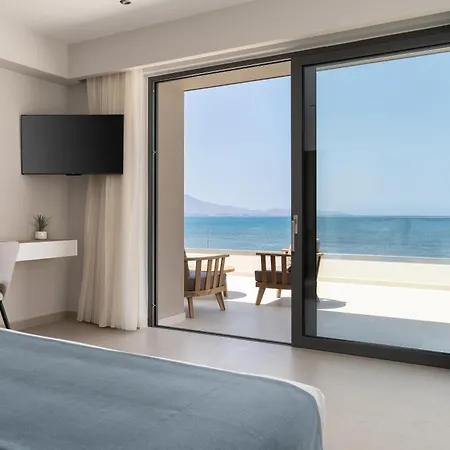 Luxury Eos Beachfront 20 Metres From The Sea * Nopigia