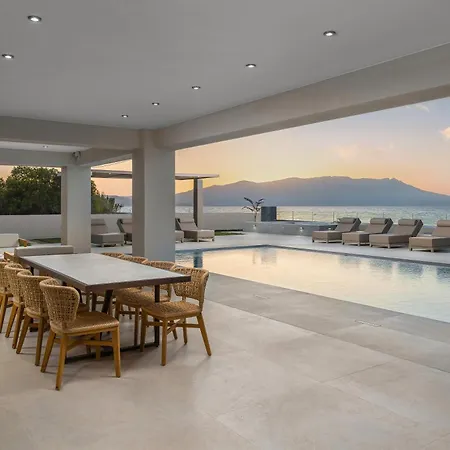 Luxury Eos Beachfront 20 Metres From The Sea * Nopigia